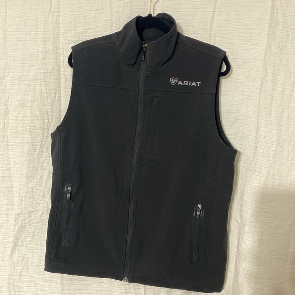 Ariat Other - Ariat Men’s Softshell  Classic Black Vest